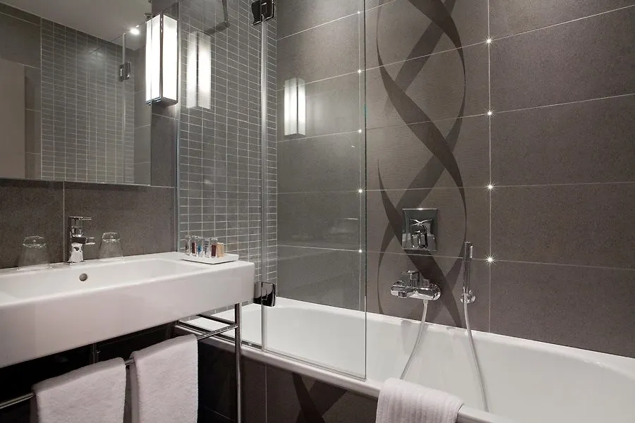 Hotel Etoile Saint Ferdinand By Happyculture Paris