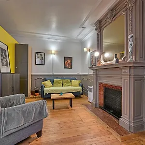 https://utopique-2-min-palais-des-papes-wifi-patio.aixenprovencehotels.org