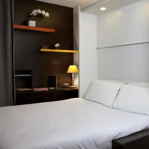 At 2* Тулуза