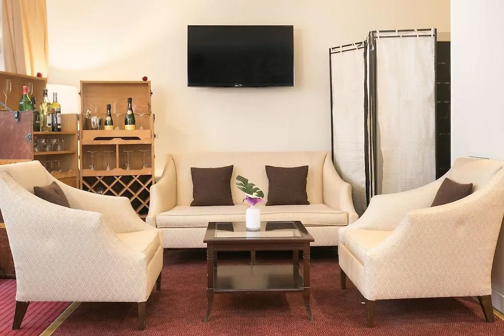Hotel Etoile Saint Ferdinand By Happyculture Paris