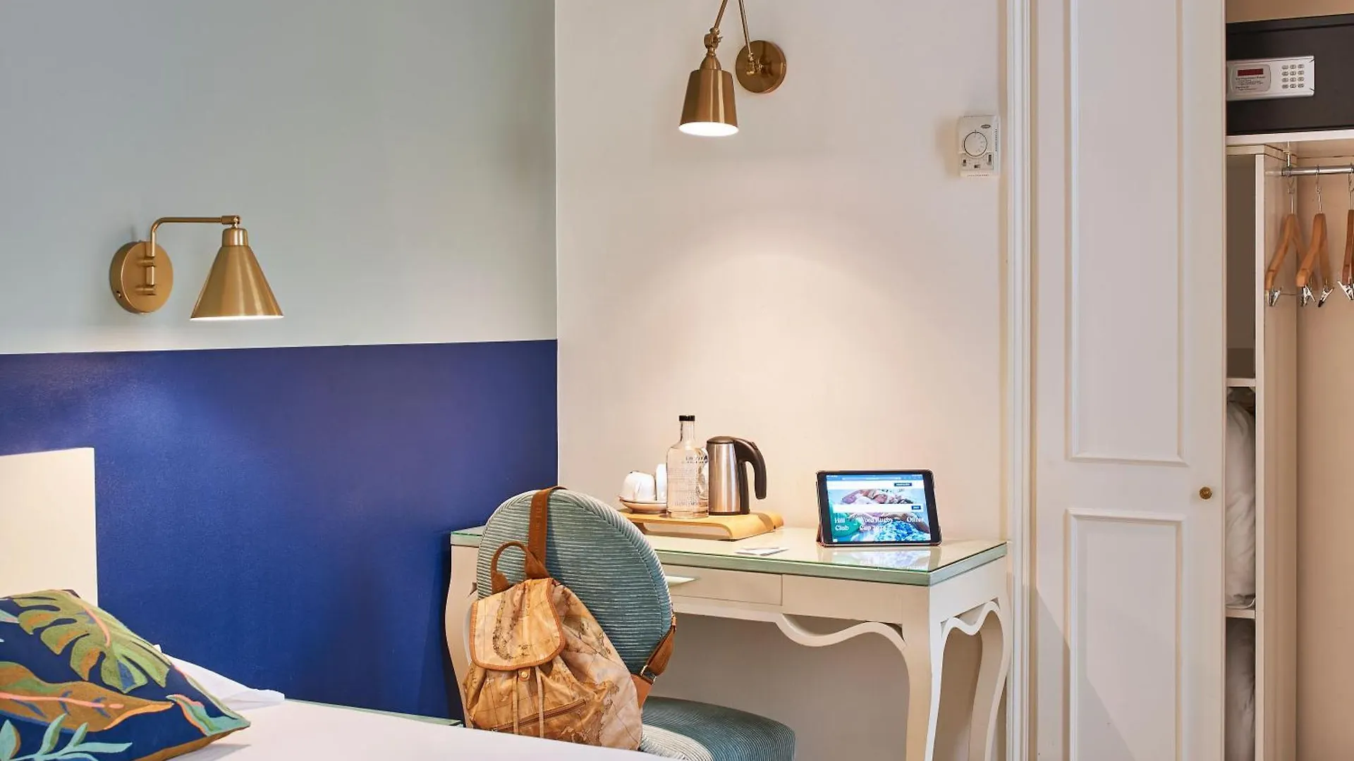 Hotel Etoile Saint Ferdinand By Happyculture Paris