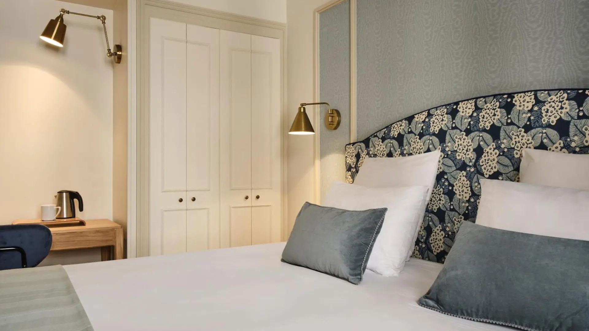 Hotel Etoile Saint Ferdinand By Happyculture Paris
