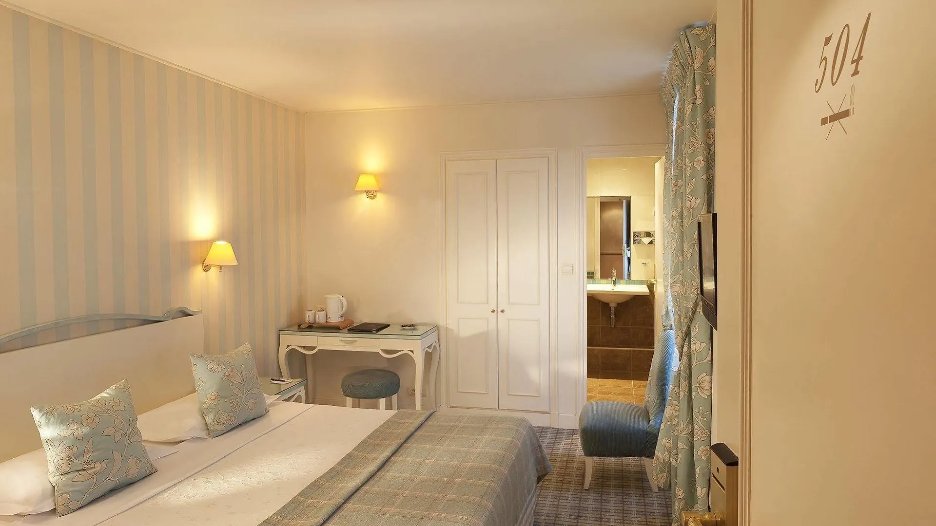 Hotel Etoile Saint Ferdinand By Happyculture Paris